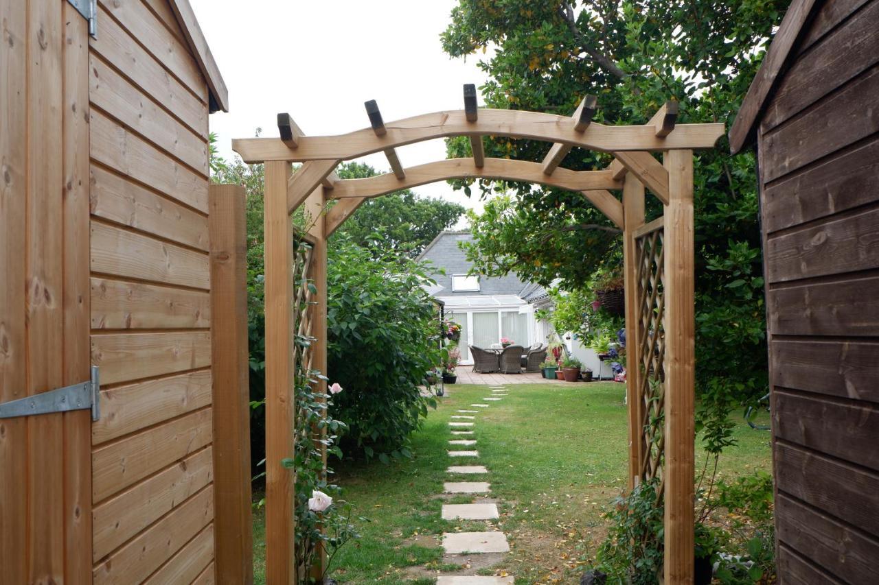 The Garden Suite Holt Holt  Exterior photo